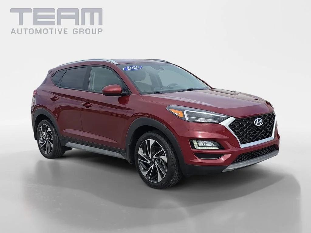 Used 2020 Red Hyundai Sport image 1