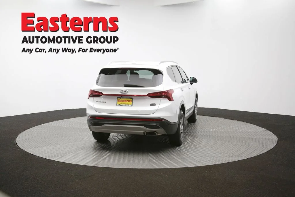 Used 2023 White Hyundai SEL image 34