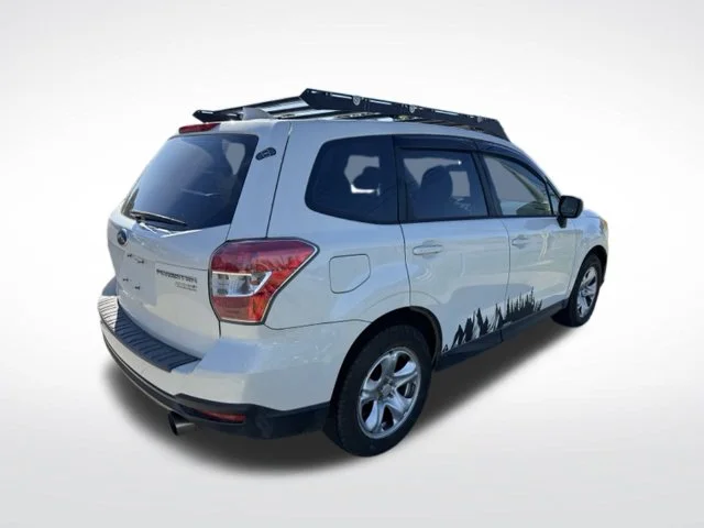 Used 2016 White Subaru 2.5i image 9