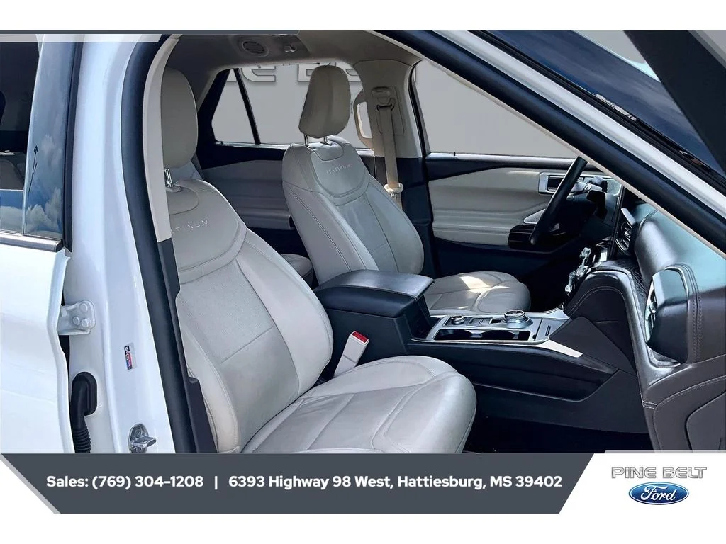 Used 2022 Star White Metallic Tri-Coat Ford Platinum image 6