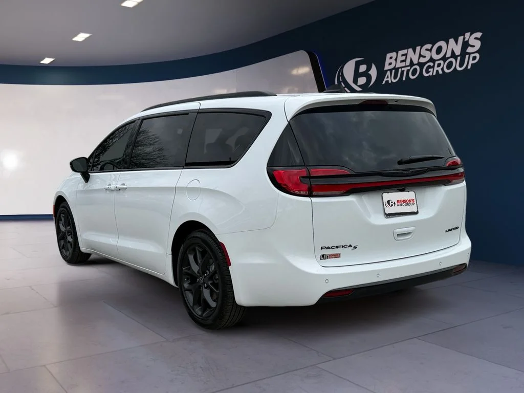 New 2026 White Chrysler Limited image 3