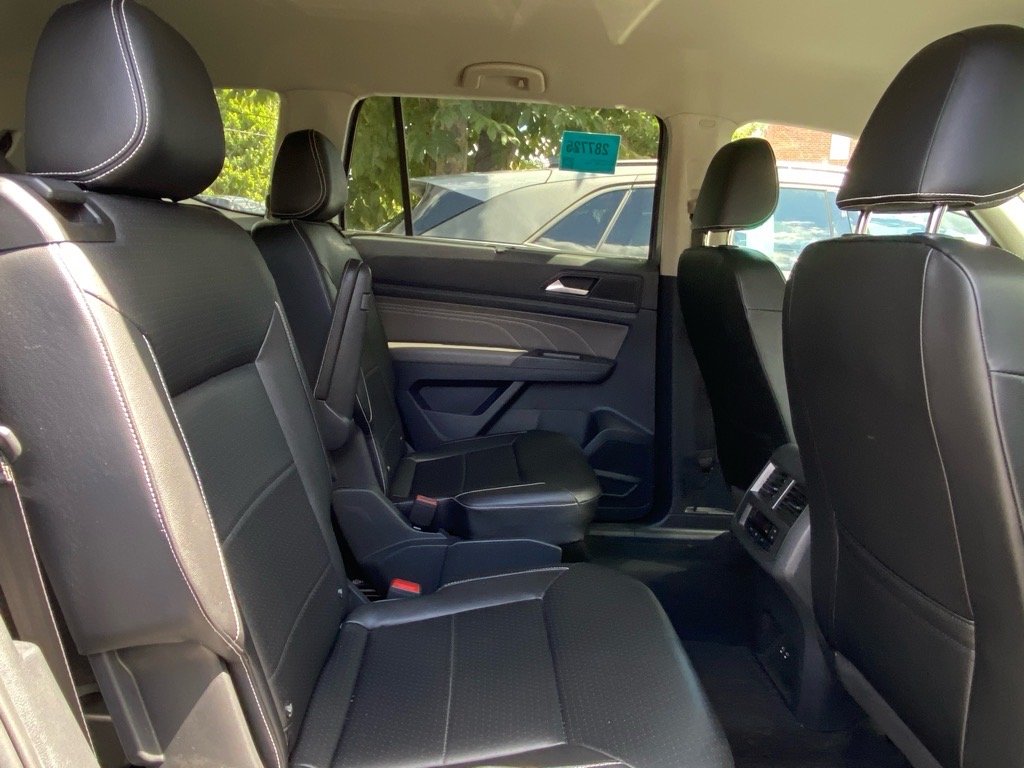 2022 Volkswagen Atlas SE w/Tech - Photo 16