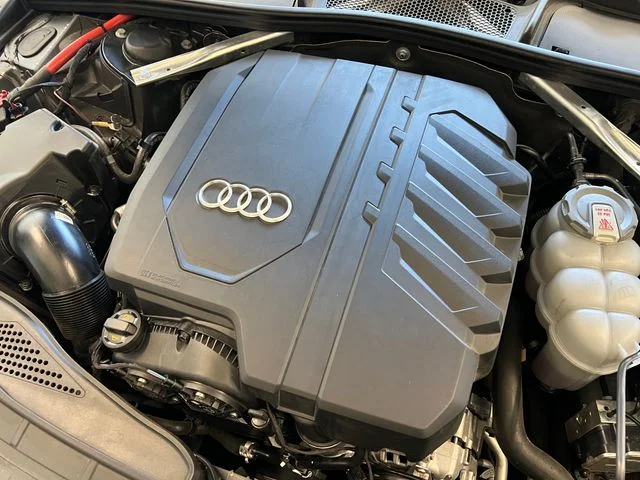 Used 2022 Brilliant Black Audi Premium image 58