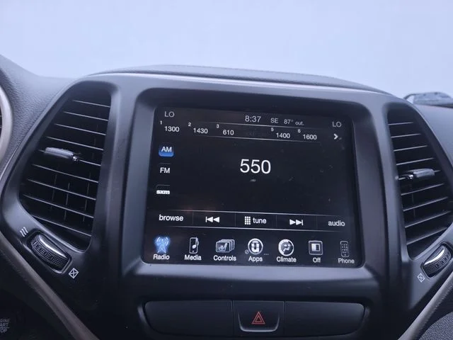 Used 2017 White Jeep Limited image 16