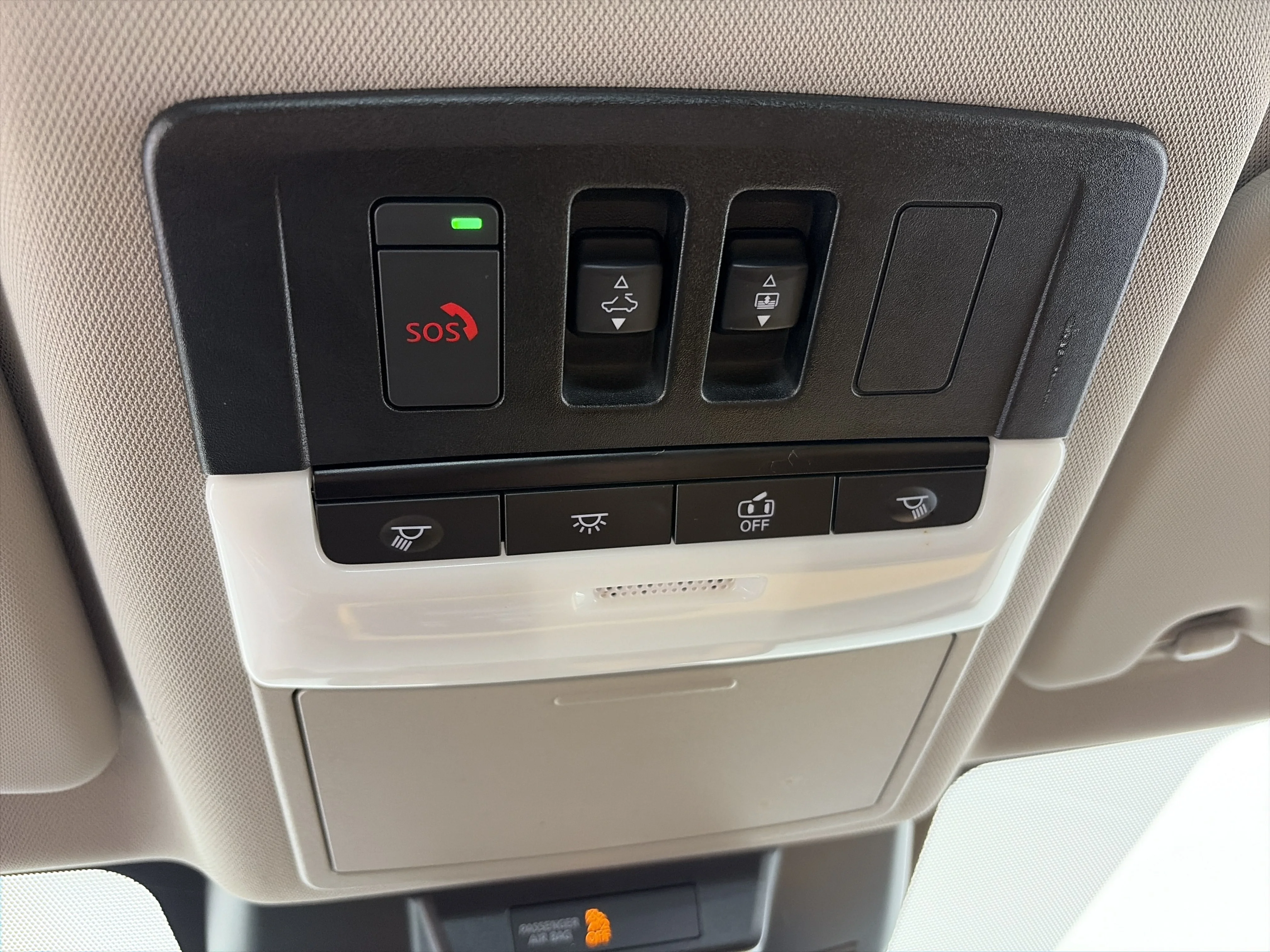Used 2023 Scarlet Ember Tintcoat Nissan Platinum image 37