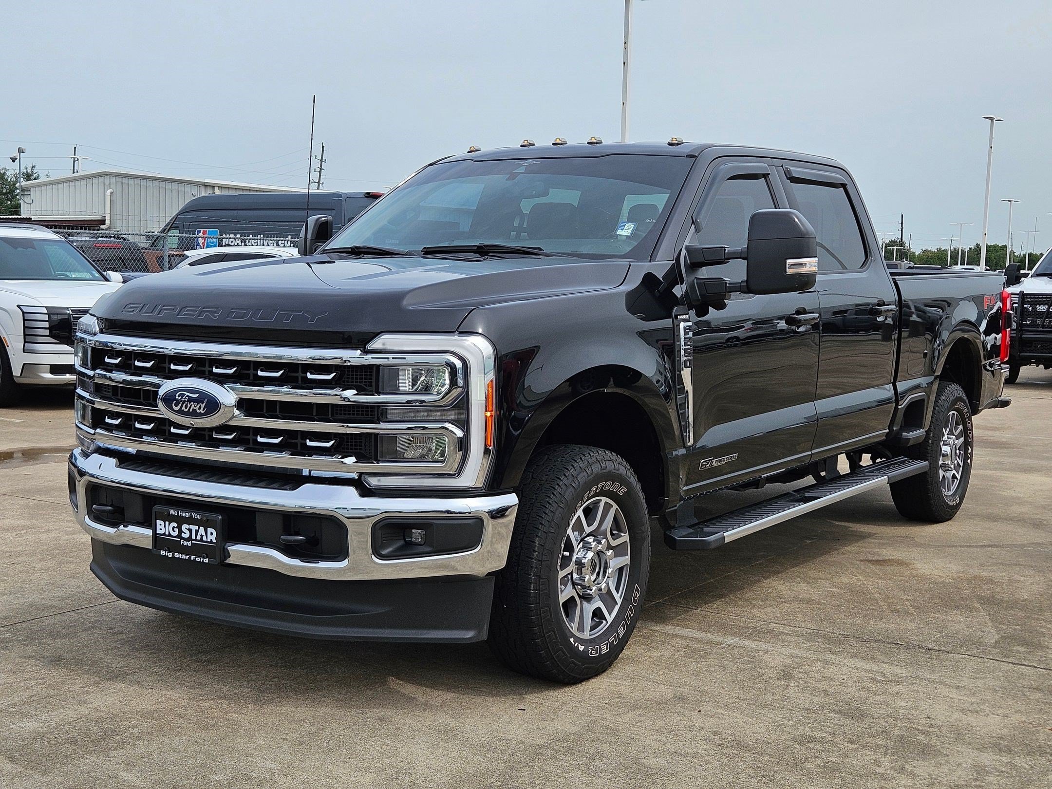 Used 2023 Black Metallic Ford Lariat image 7