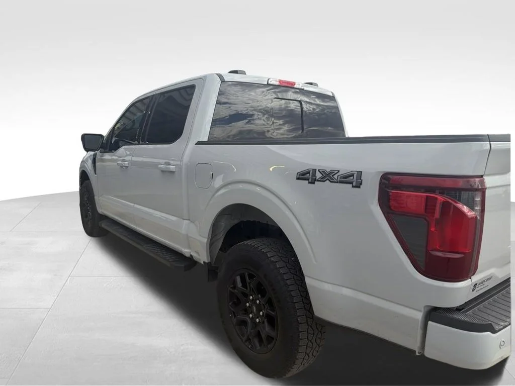 Used 2024 White Ford XLT image 30