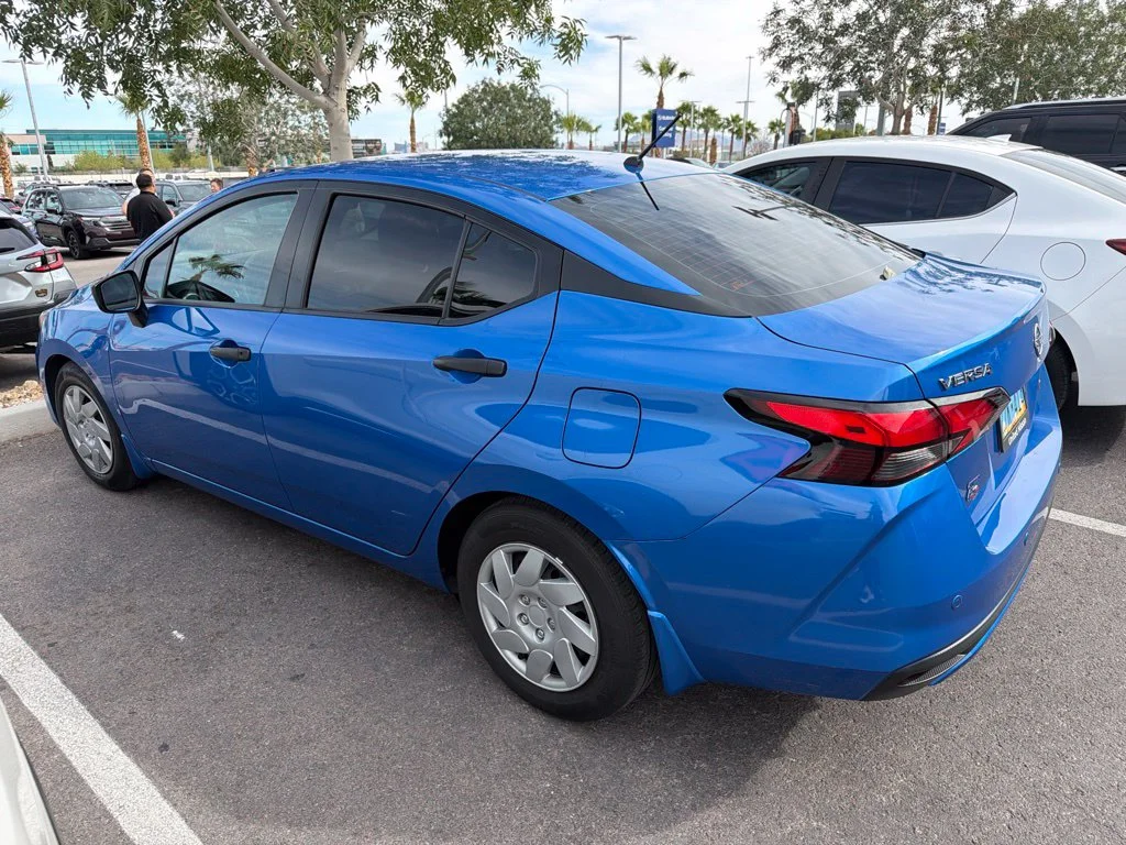 Used 2023 Blue Nissan 1.6 S image 8