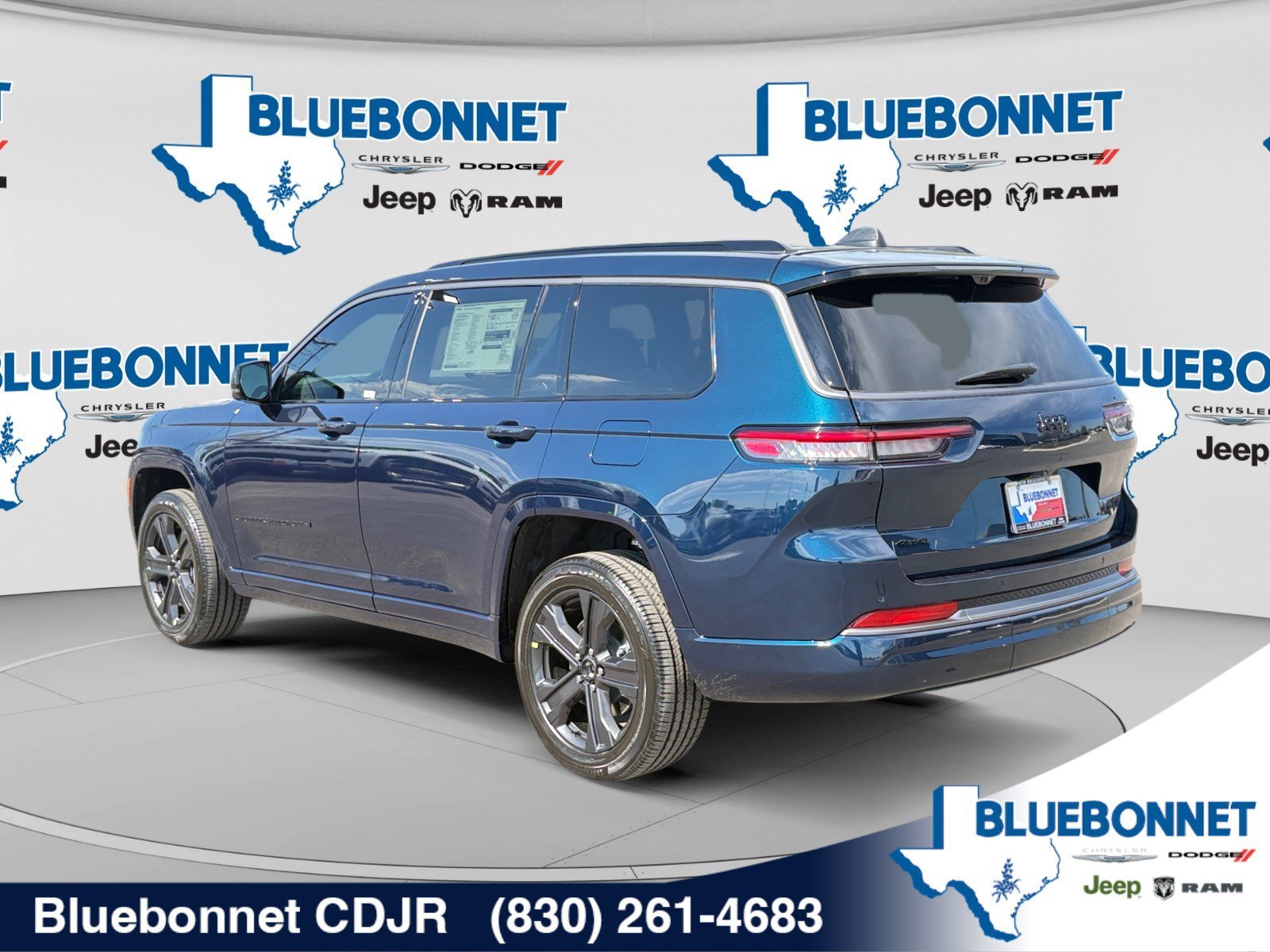New 2027 Fathom Blue Pearl-Coat Paint Jeep Limited Reserve image 7