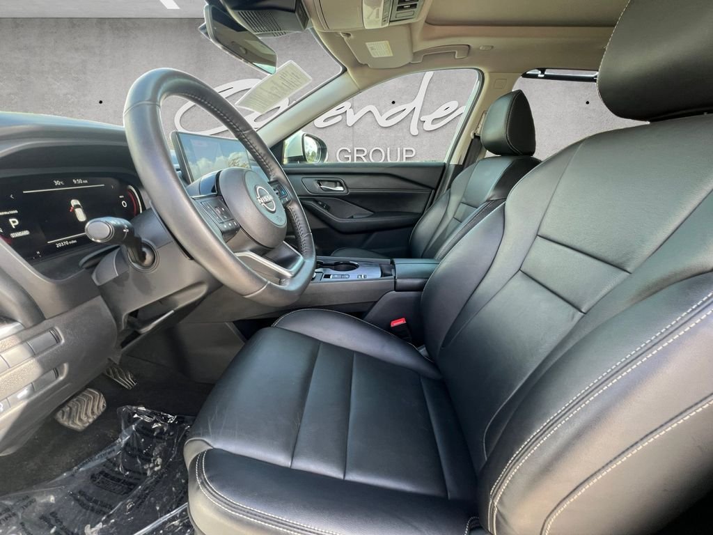 Certified Used 2024 White Nissan SL image 19