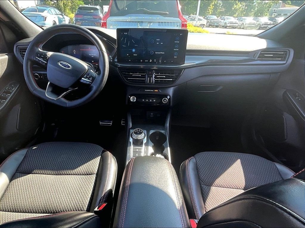 Used 2023 Gray Ford ST-Line image 21