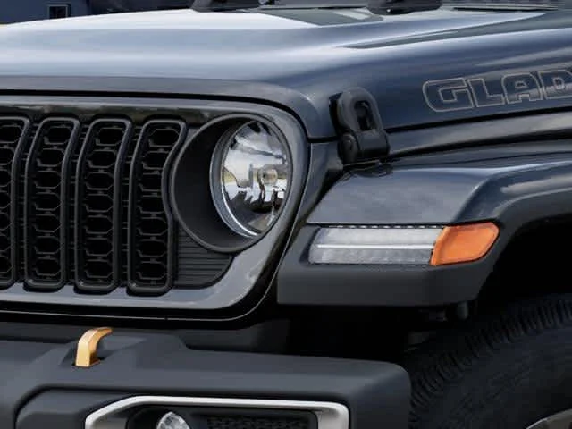 New 2026 Black Clear-Coat Exterior Paint Jeep 85th Anniversary Edition image 18