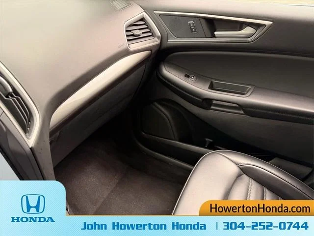 Used 2023 Gray Ford SEL image 15