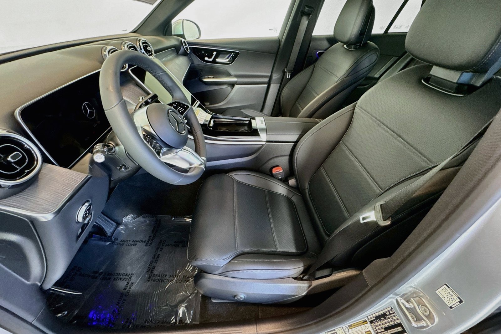 New 2026 Cirrus Silver Metallic Mercedes-Benz GLC 300 image 18