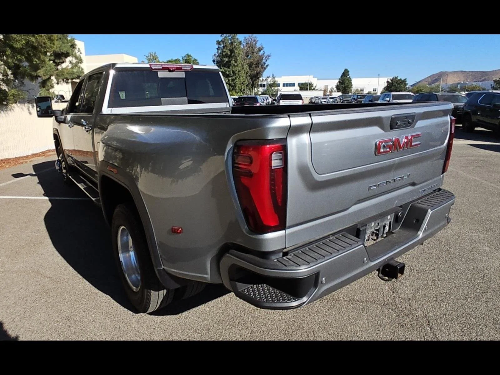 Used 2024 Sterling Metallic GMC Denali DRW image 11