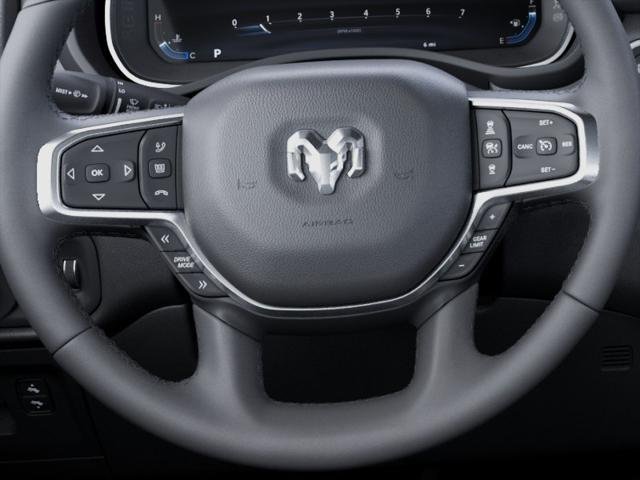 New 2027 Diamond Black Crystal Pearl-Coat Exterior Paint RAM Laramie image 45