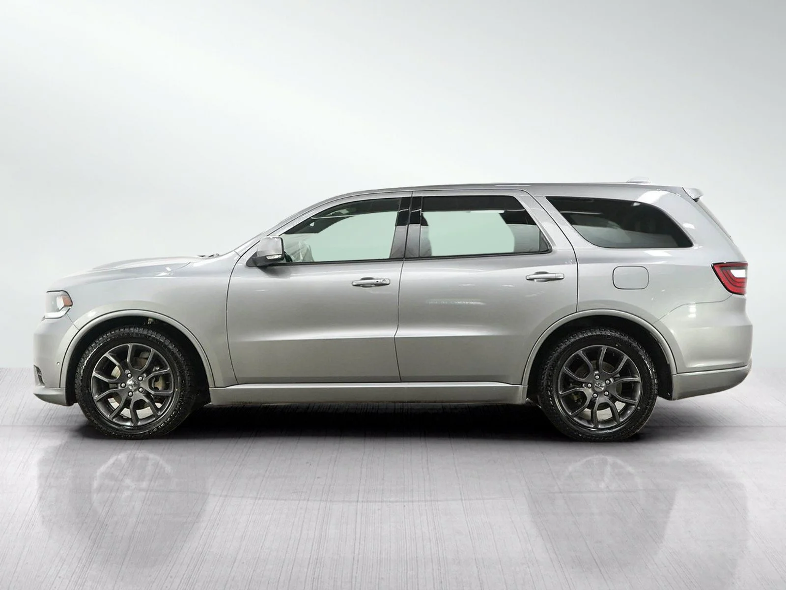 Used 2018 Dodge Durango R/T with VIN 1C4SDJCT9JC282664 for sale in White Bear Lake, Minnesota