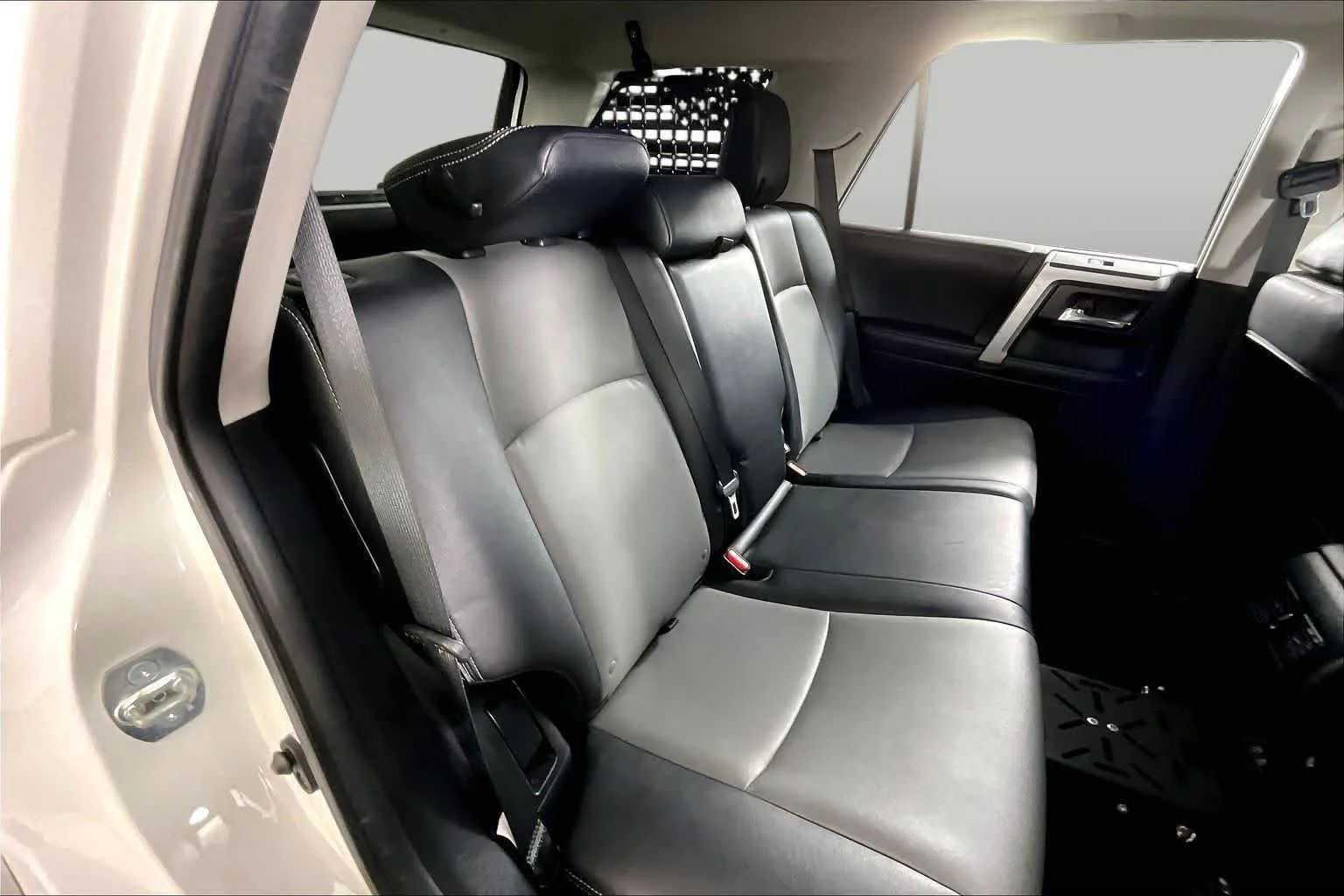 2022 Toyota 4Runner SR5 Premium - Photo 19