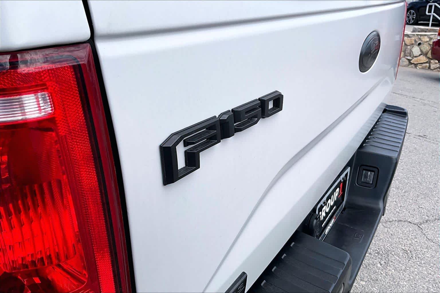 Used 2016 Shadow Black Ford XLT image 30