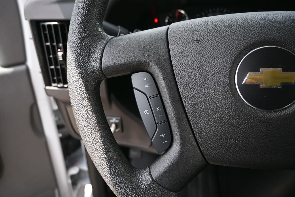 Used 2025 White Chevrolet Work Van image 10