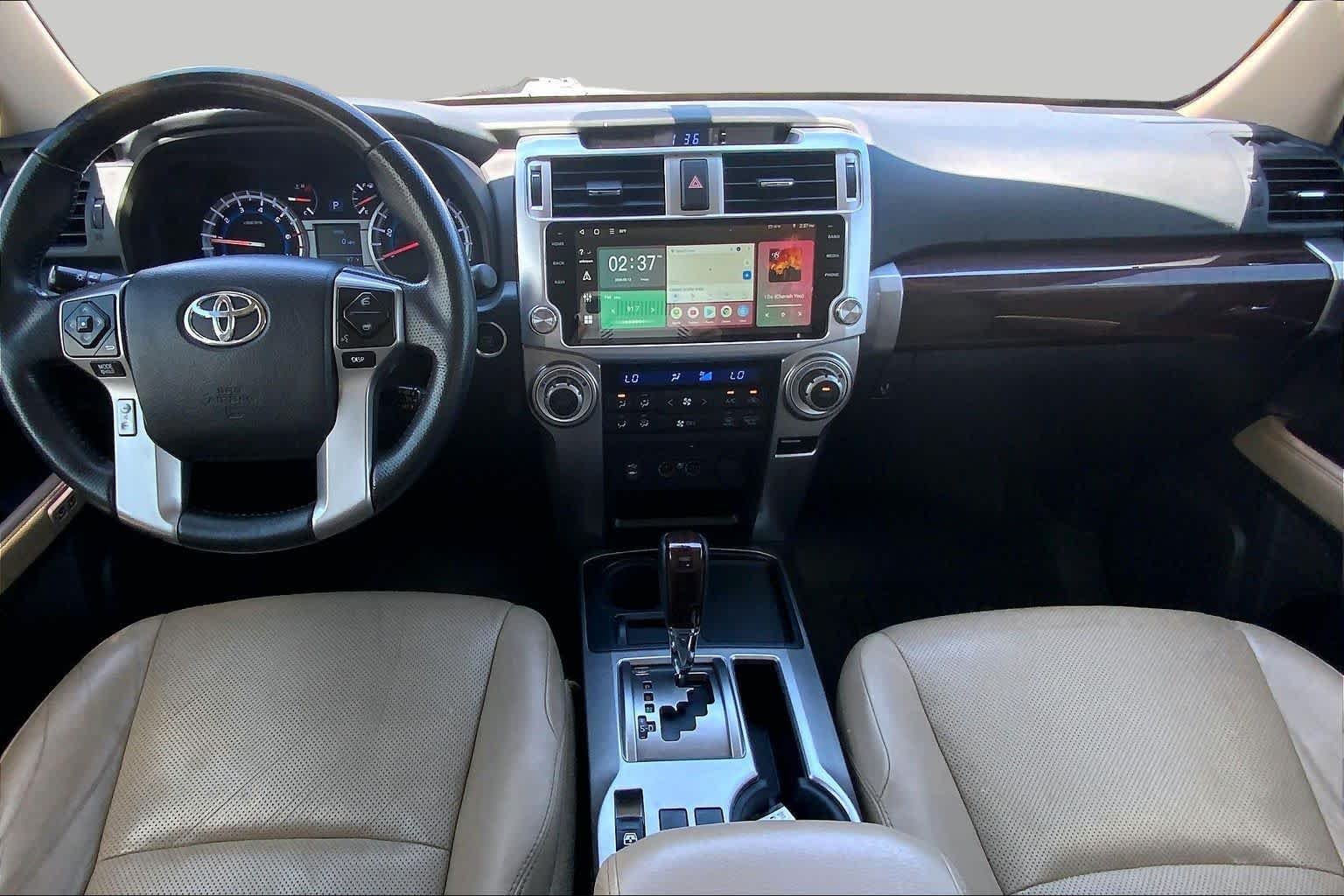 Used 2014 Blizzard Pearl Toyota Limited image 15
