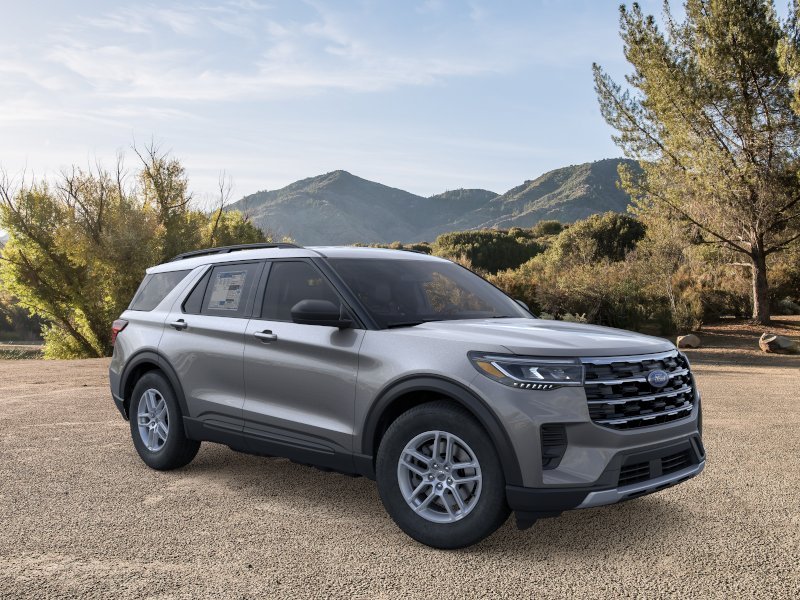 New 2026 Carbonized Gray Metallic Ford Active image 7