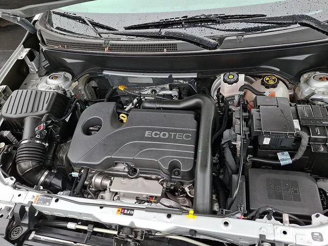 Used 2022 Silver Chevrolet Premier image 28