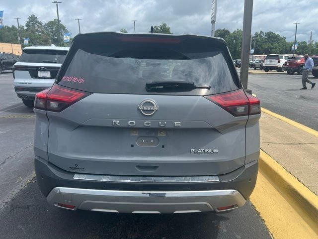 Used 2023 Gray Nissan Platinum image 6