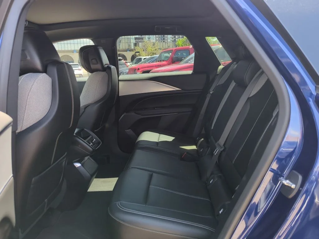 Used 2024 Blue Cadillac Tech image 9