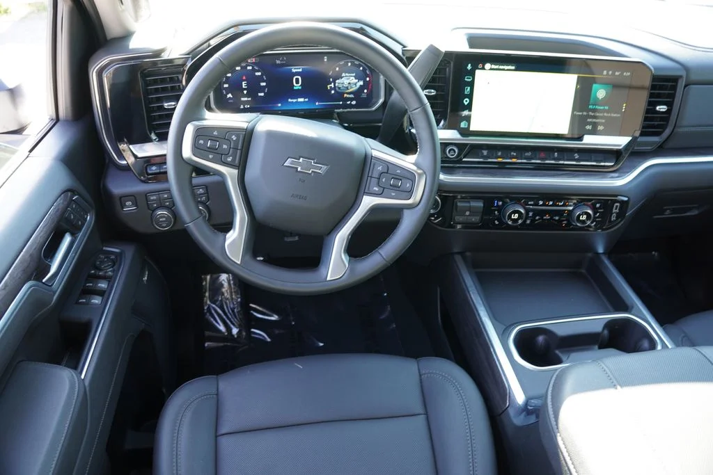 Used 2026 White Chevrolet LTZ image 20