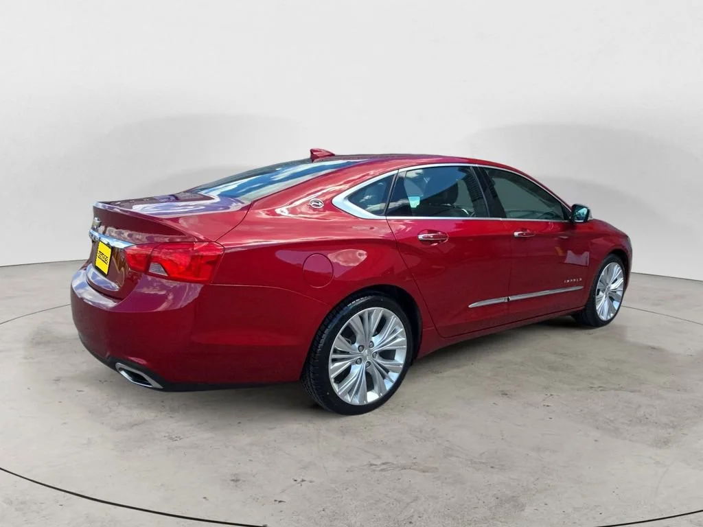 Used 2020 CAJUN RED TINTCOAT Chevrolet Premier image 5
