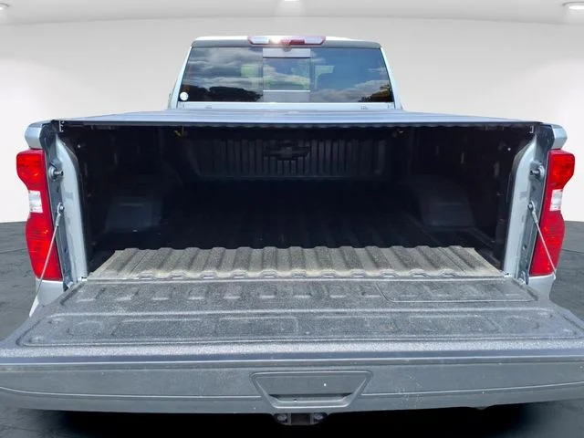 Used 2024 Gray Chevrolet LT image 11