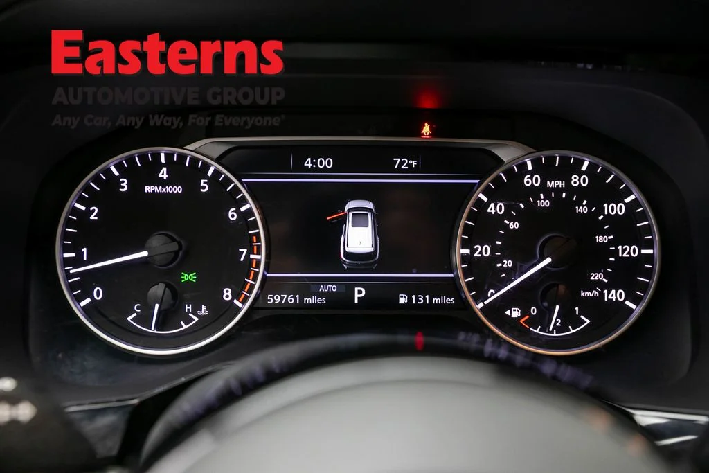 Used 2023 Gray Nissan SL image 17