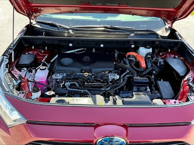 Used 2022 Red Toyota XLE image 36