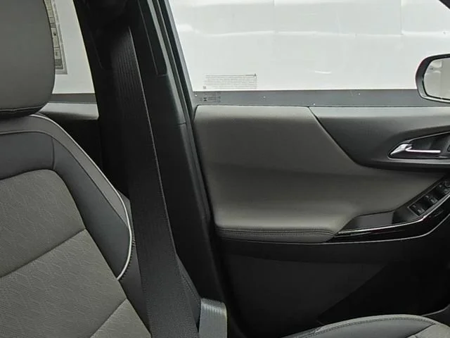 2026 Chevrolet Equinox LT - Photo 34