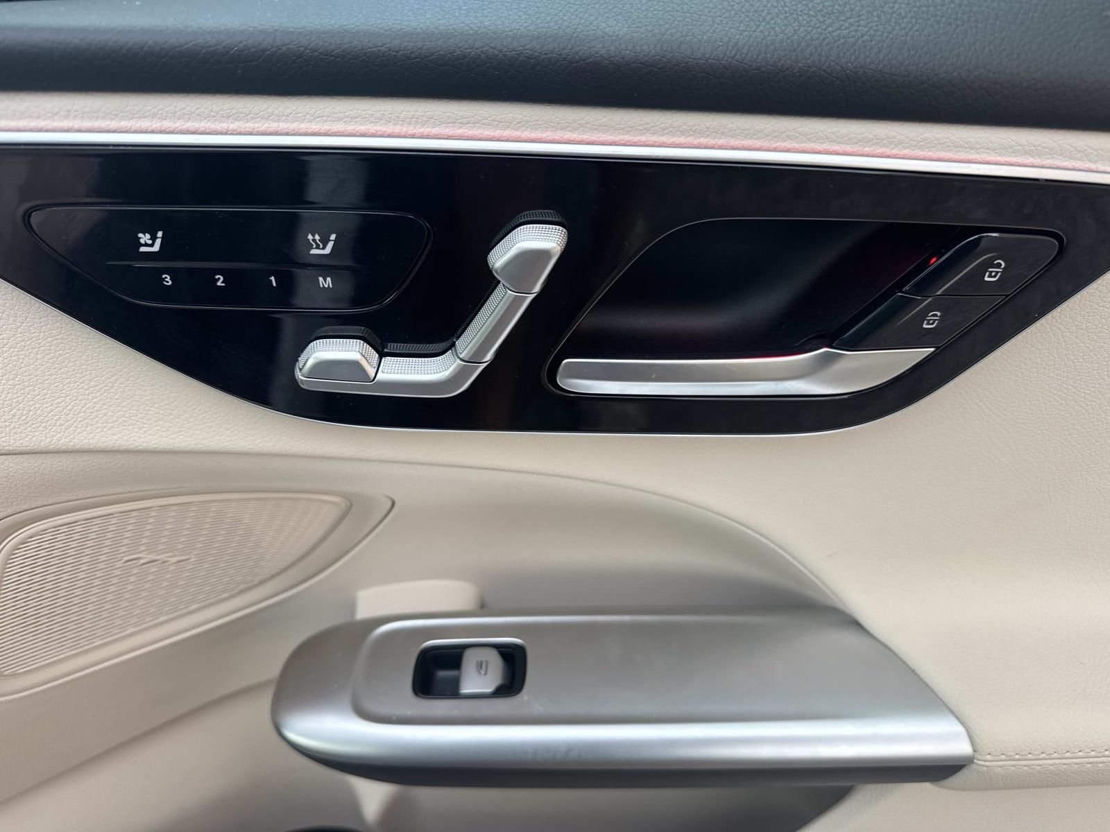 Certified Used 2026 Gray Mercedes-Benz C 300 image 17