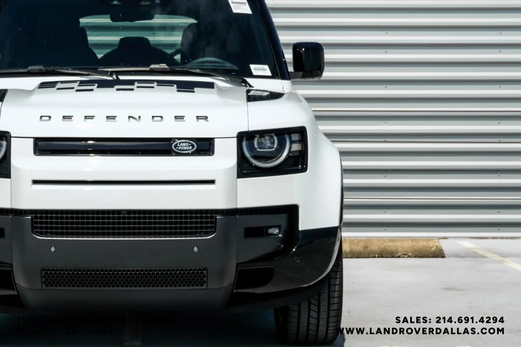 New 2026 Fuji White Land Rover X-Dynamic SE image 50