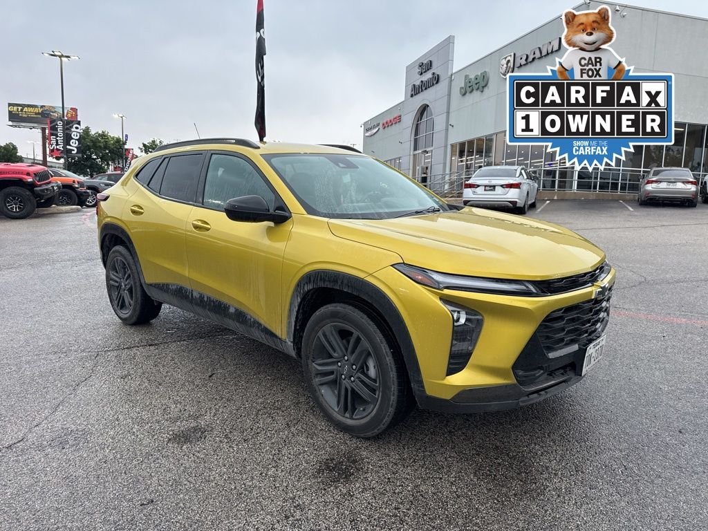2024 Chevrolet Trax Activ's photo