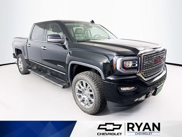 2016 GMC Sierra 4WD Crew Cab Short Box's photo