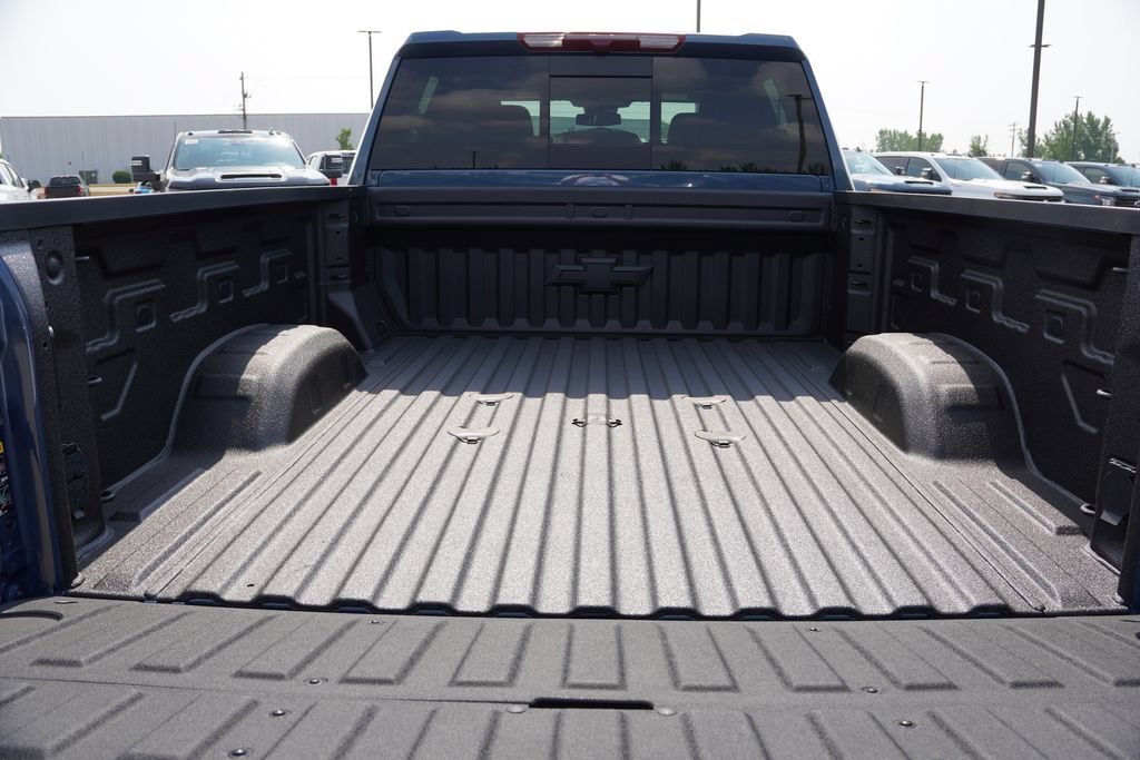 2026 Chevrolet Silverado 3500 HD LT - Photo 14
