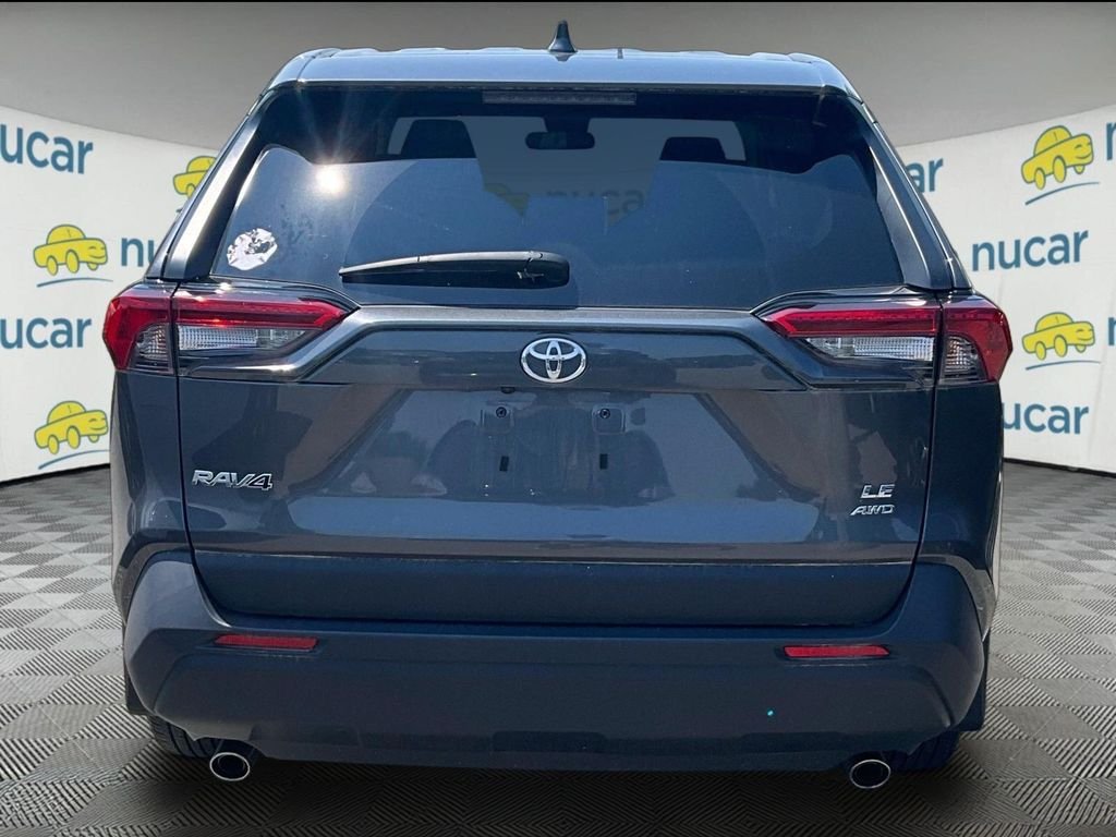Used 2023 Gray Toyota LE image 3