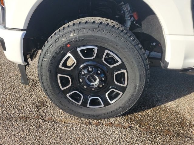 2026 Ford F-250 Super Duty Platinum - Photo 36