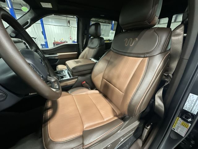 New 2026 Carbonized Gray Metallic Ford King Ranch® image 17