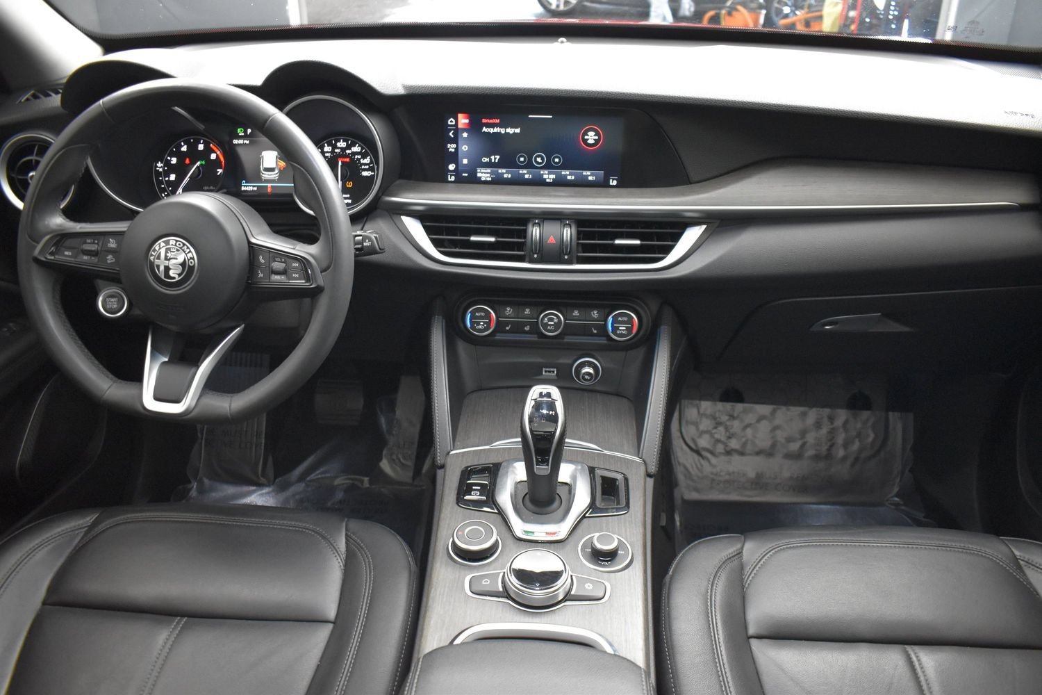 Used 2021 Alfa Rosso Alfa Romeo Ti image 14