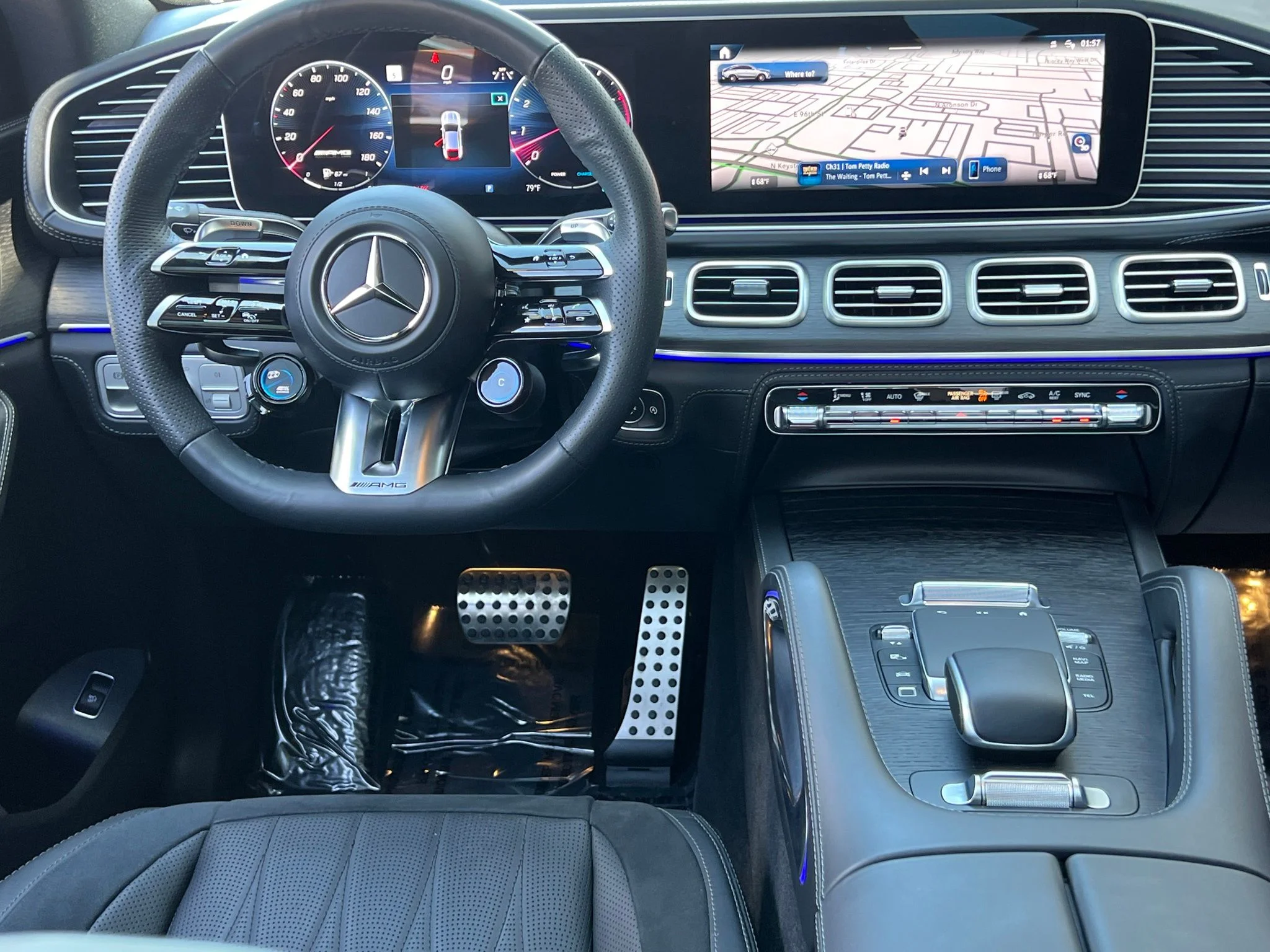 Used 2025 Red Mercedes-Benz GLE 53 AMG® image 28