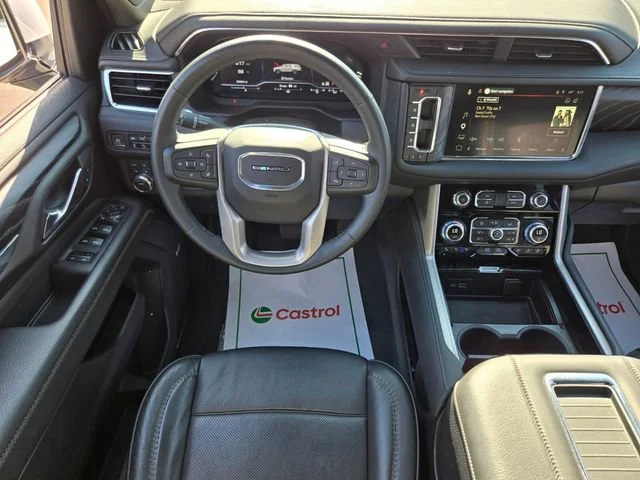 Used 2023 White Frost Tricoat GMC Denali image 14