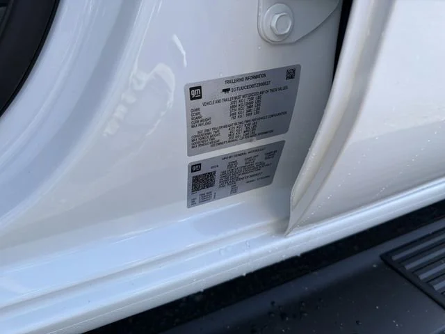 New 2026 Summit White GMC Elevation image 35