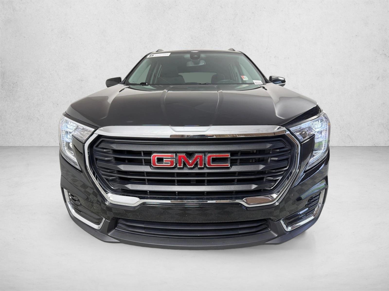 Used 2022 Ebony Twilight Metallic GMC SLE image 8