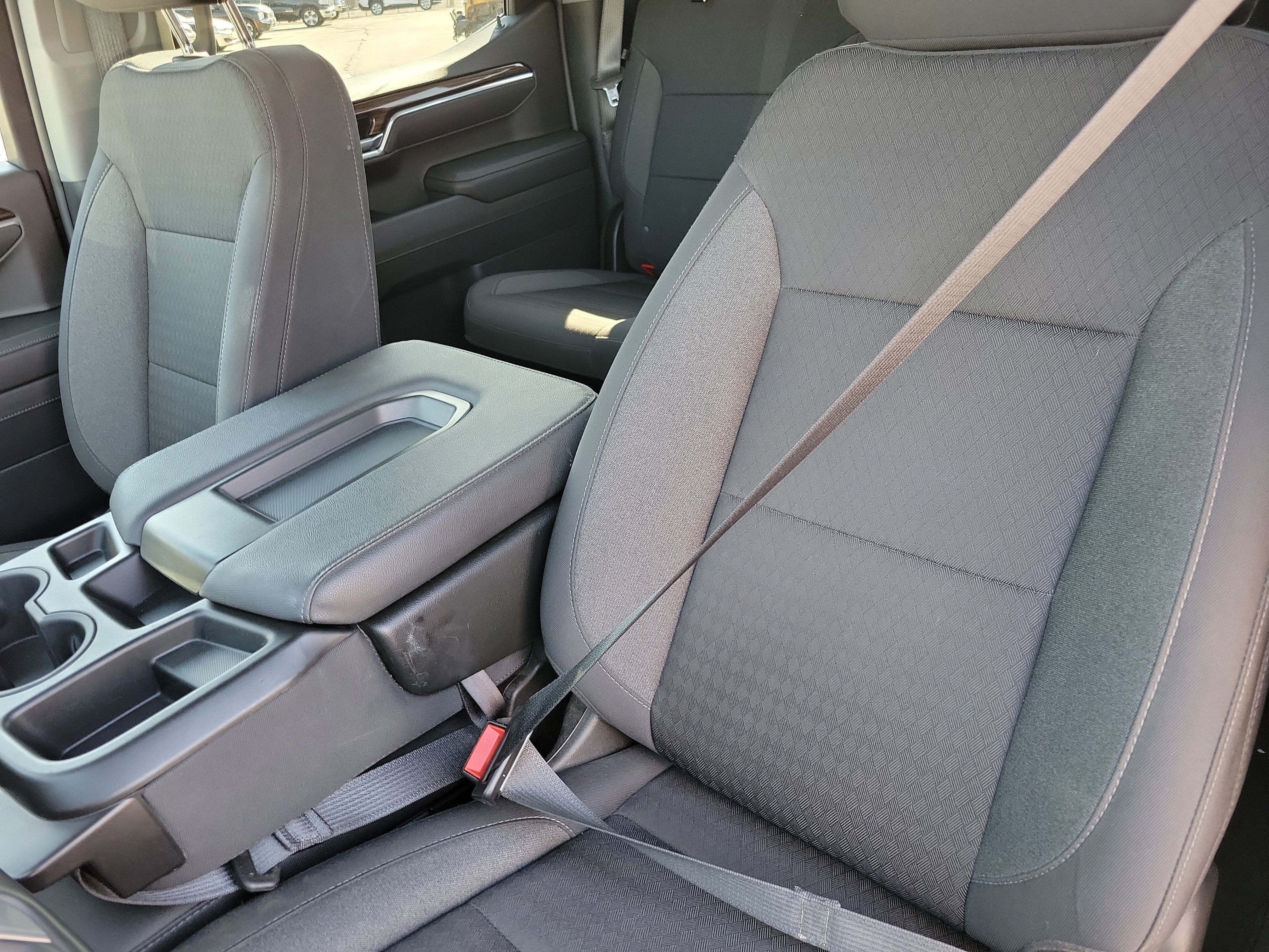 2025 Chevrolet Silverado 1500 LT - Photo 7