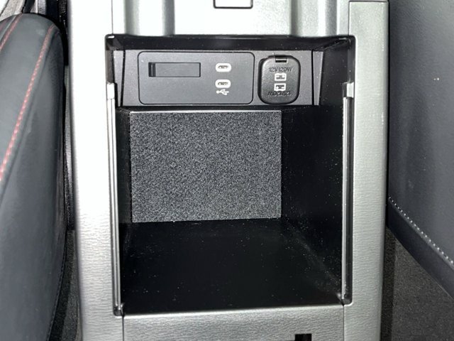 Certified Used 2025 Polymetal Gray Metallic Mazda 2.5 S Carbon Edition image 26